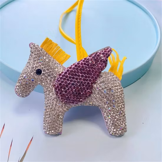 FT090 Horse Shape Cute Designer Glitter Girl Metal Crystal Luxury Key Chain Accessories Charm Women Bag Accessory Keychain for Bags